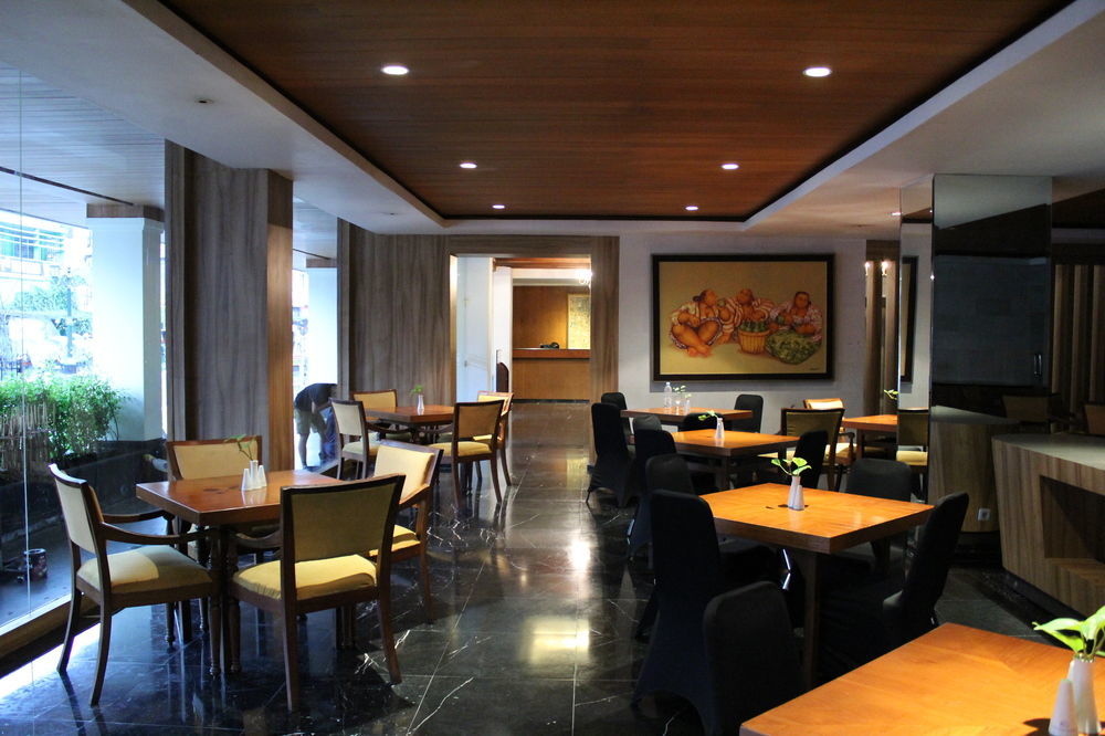 Hotel Mutiara Malioboro Yogyakarta Esterno foto