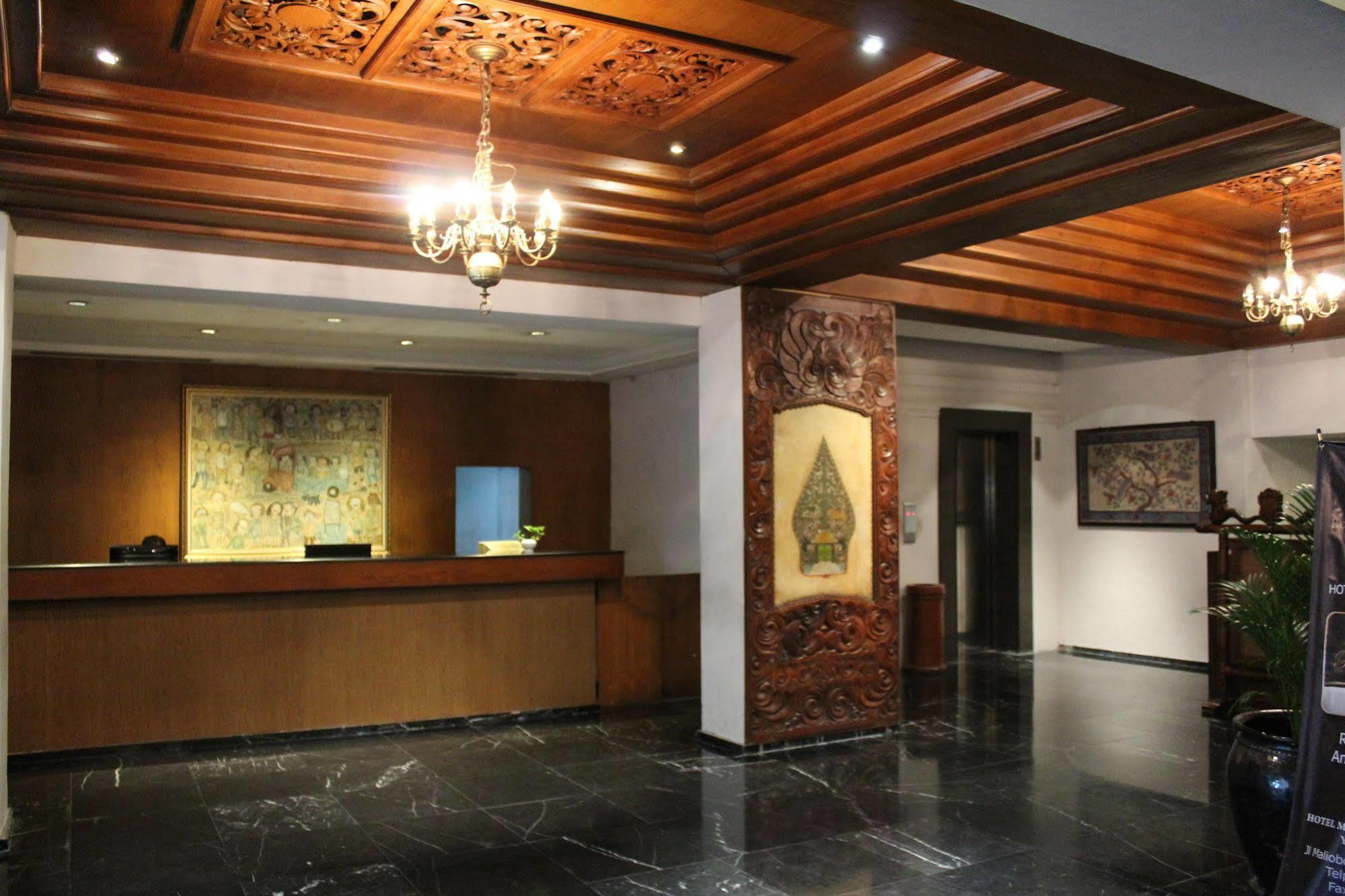 Hotel Mutiara Malioboro Yogyakarta Esterno foto