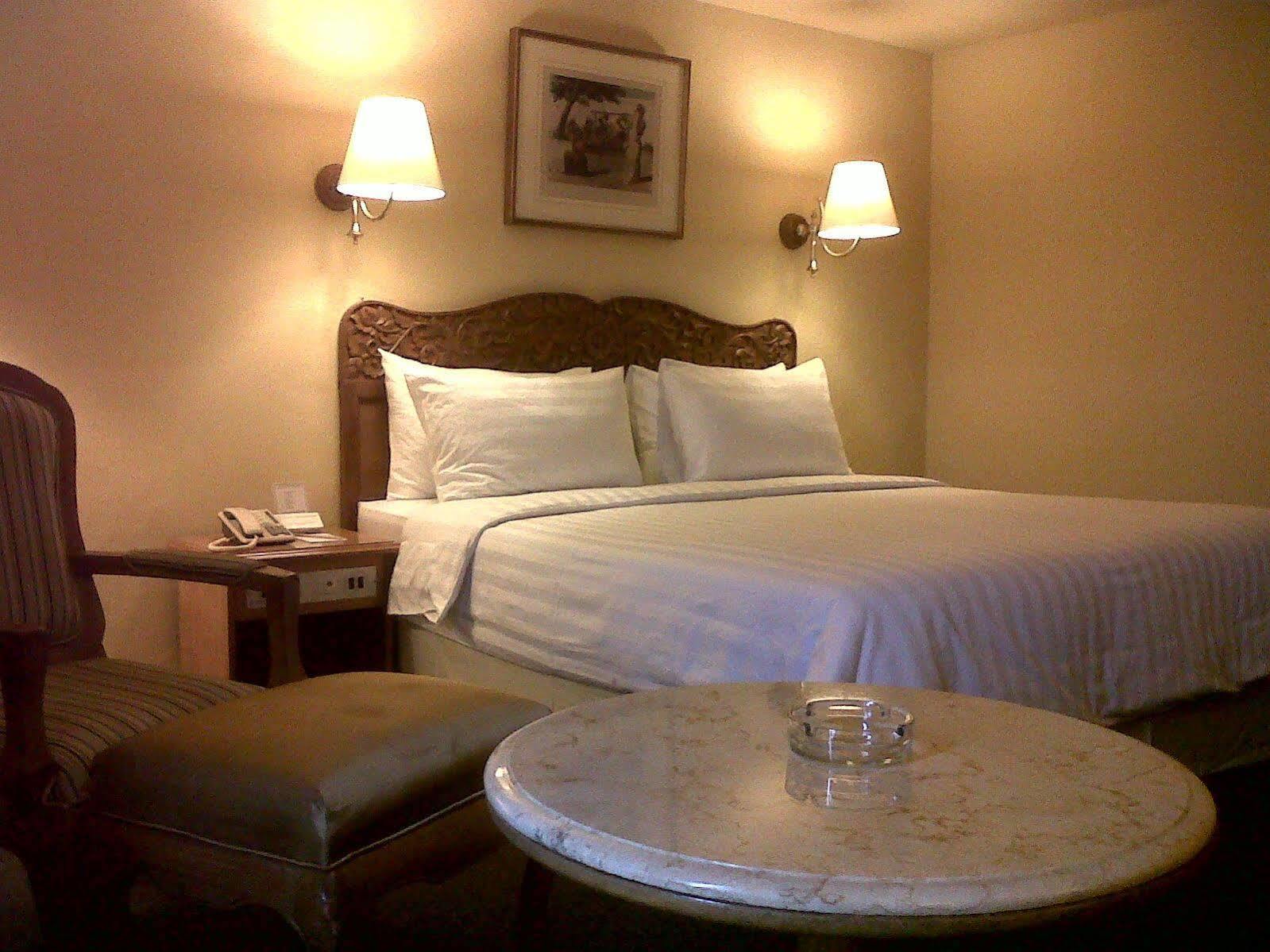 Hotel Mutiara Malioboro Yogyakarta Esterno foto