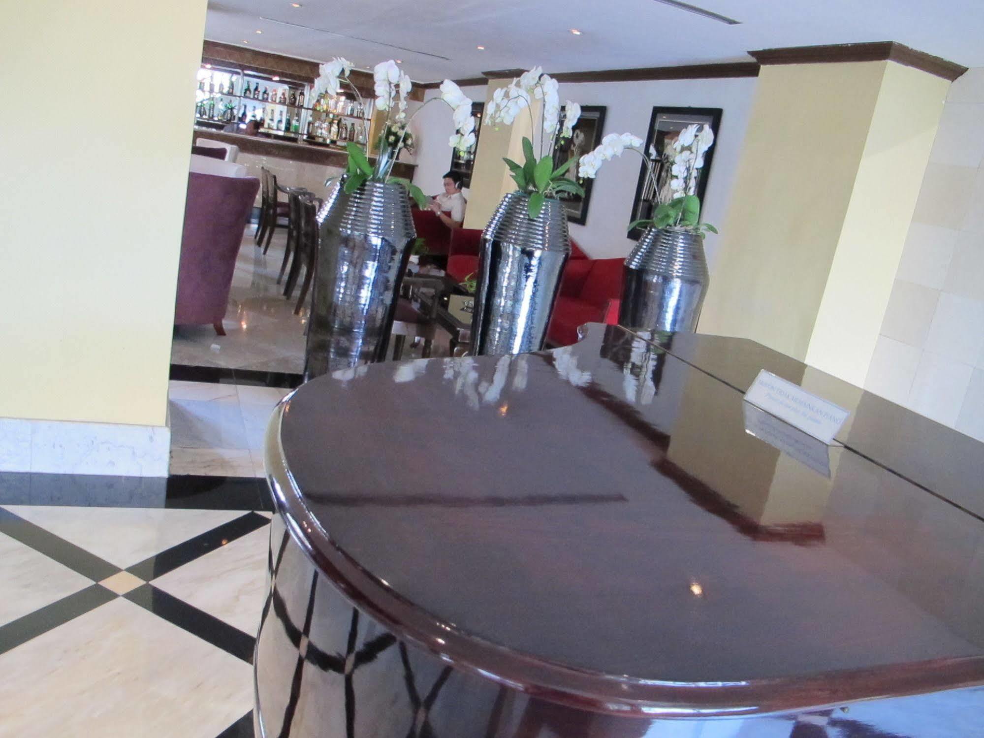 Hotel Mutiara Malioboro Yogyakarta Esterno foto