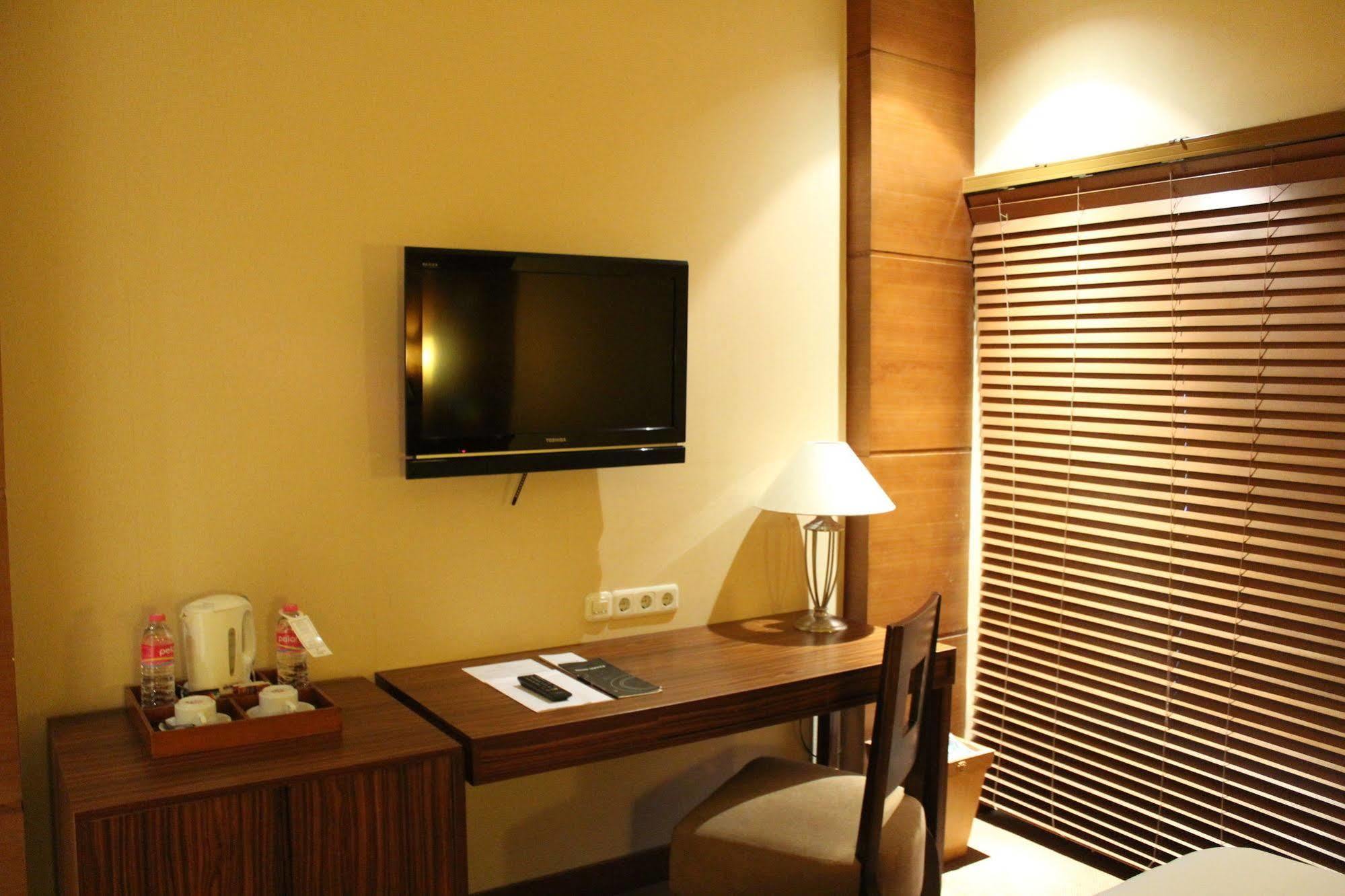 Hotel Mutiara Malioboro Yogyakarta Esterno foto