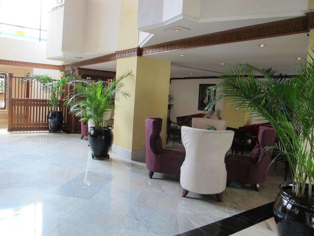 Hotel Mutiara Malioboro Yogyakarta Esterno foto